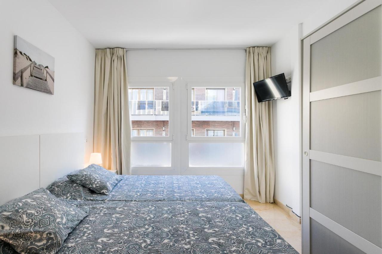 Apartamentos Aurea Pal 8 Y Gran Atenea Esperanto 5 Benidorm Kültér fotó