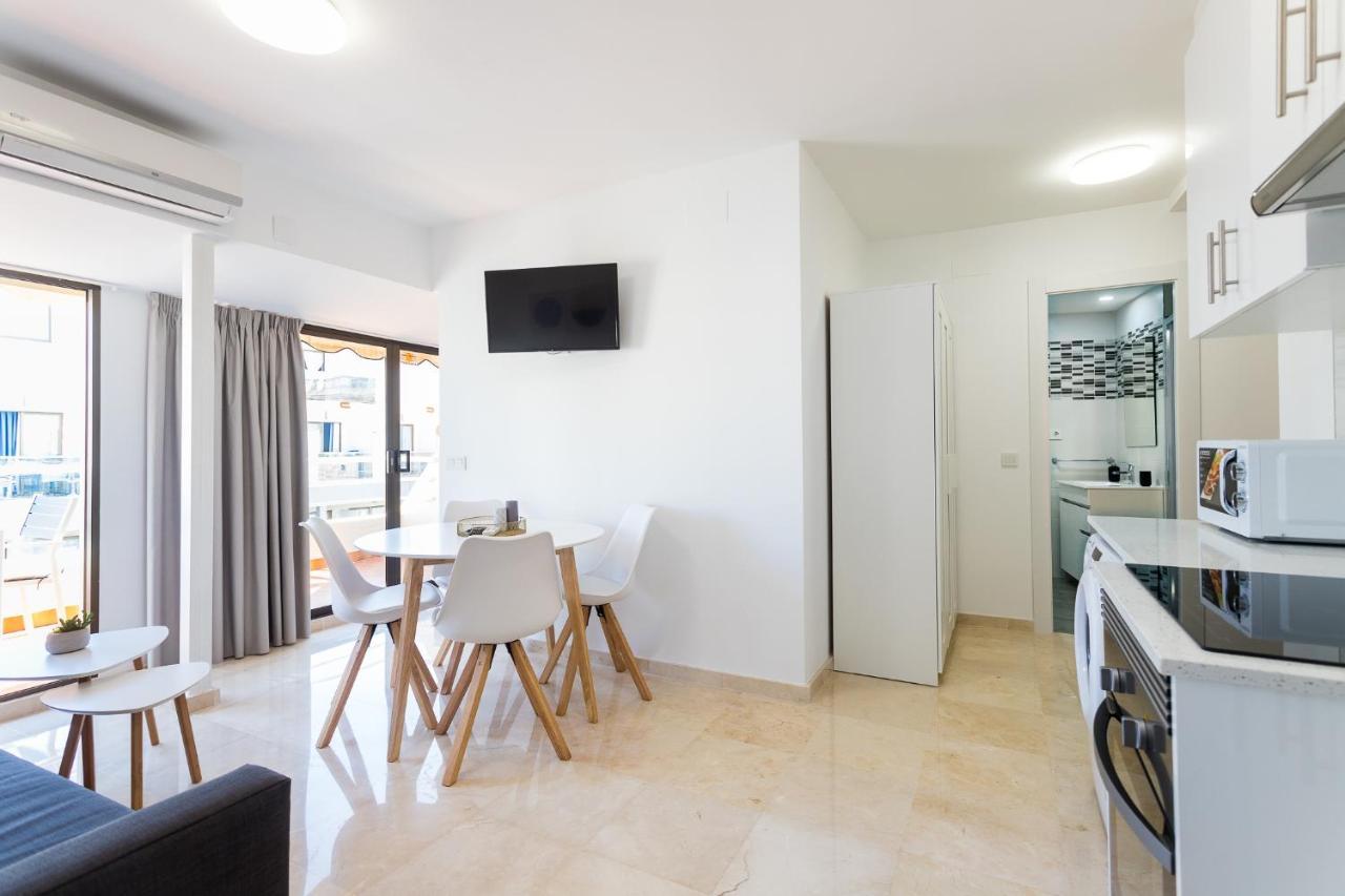 Apartamentos Aurea Pal 8 Y Gran Atenea Esperanto 5 Benidorm Kültér fotó