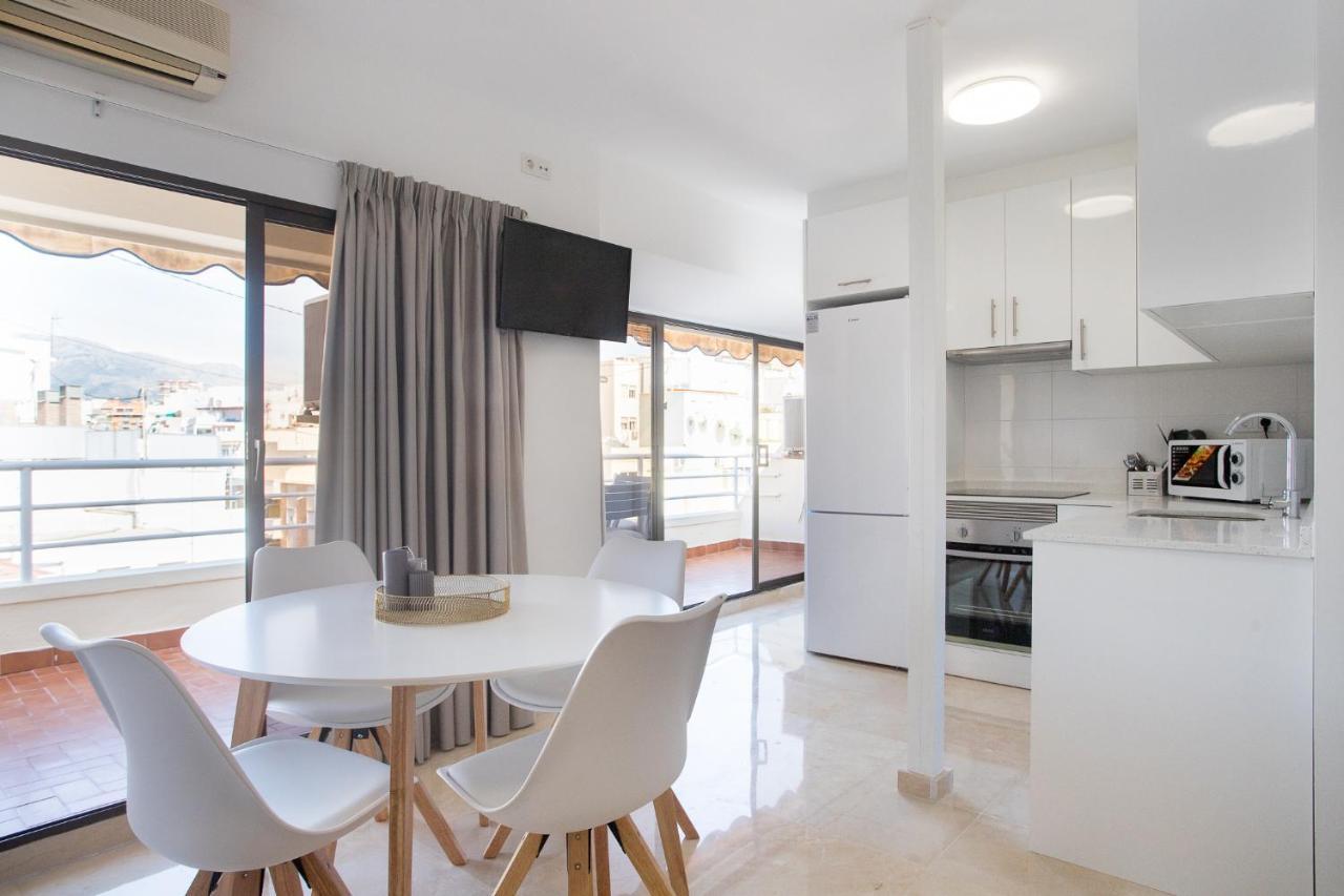 Apartamentos Aurea Pal 8 Y Gran Atenea Esperanto 5 Benidorm Kültér fotó