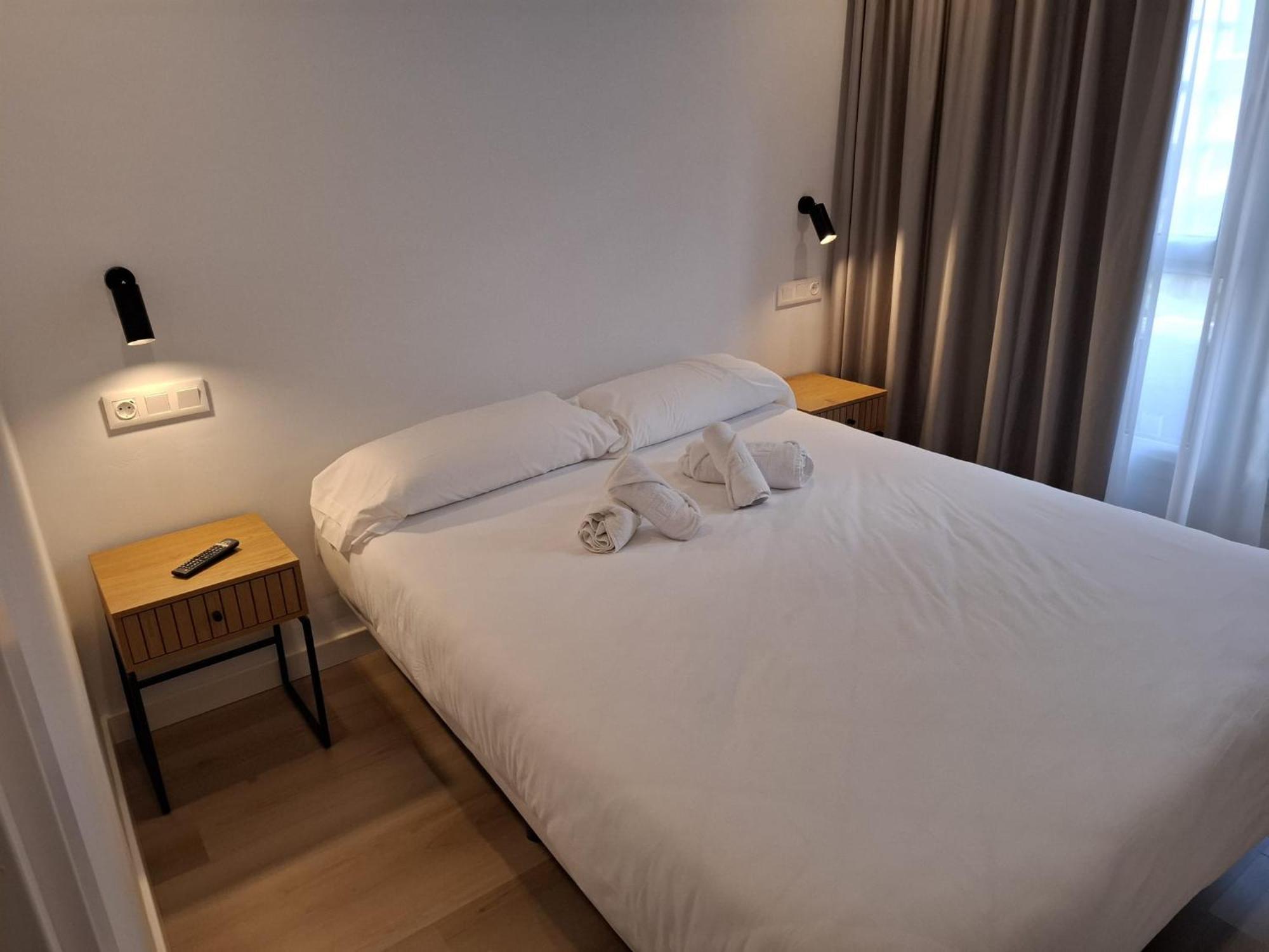 Apartamentos Aurea Pal 8 Y Gran Atenea Esperanto 5 Benidorm Kültér fotó